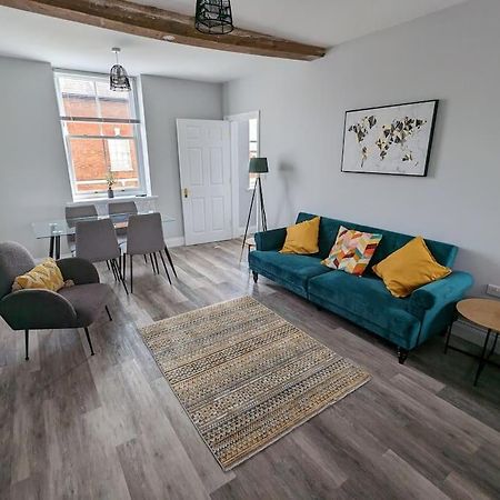 31 High Street - Modern & Stylish 2-Bed Apartment - Inc Parking Husbands Bosworth Εξωτερικό φωτογραφία