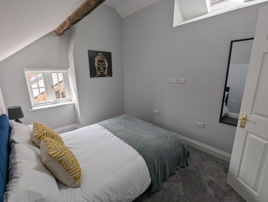 31 High Street - Modern & Stylish 2-Bed Apartment - Inc Parking Husbands Bosworth Εξωτερικό φωτογραφία
